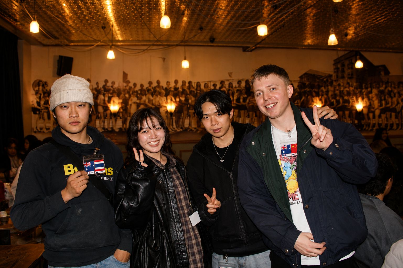 People meeting at a Linguas Melbourne event